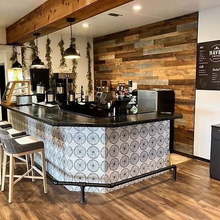 The Hideout Golf Club & Resort Lake Brownwood Екстериор снимка