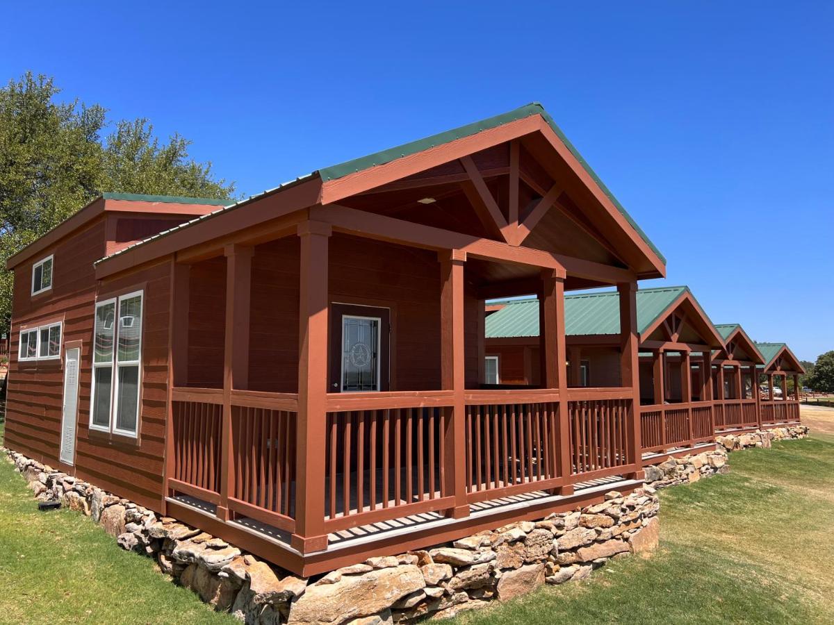 The Hideout Golf Club & Resort Lake Brownwood Екстериор снимка