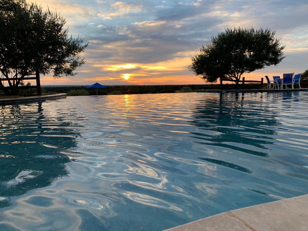 The Hideout Golf Club & Resort Lake Brownwood Екстериор снимка