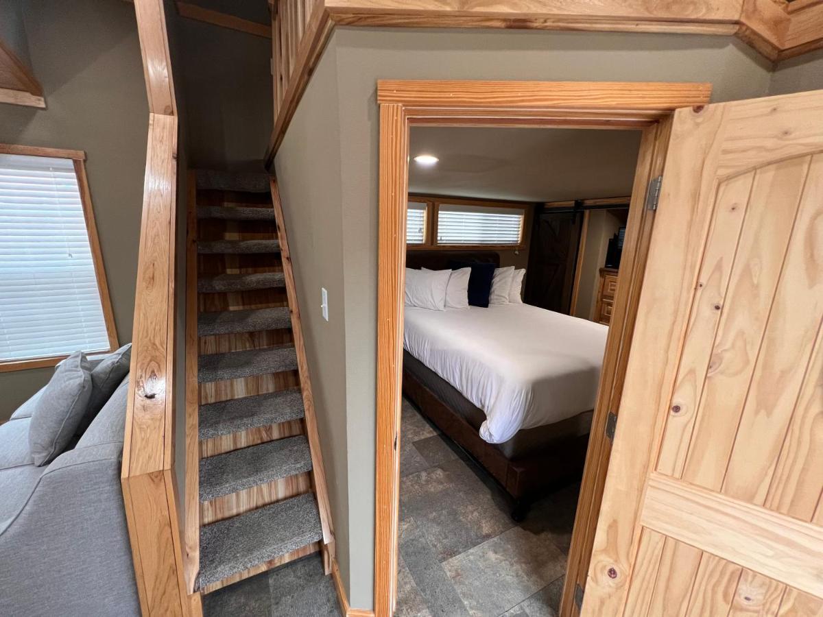 The Hideout Golf Club & Resort Lake Brownwood Екстериор снимка