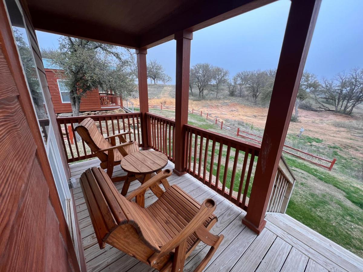 The Hideout Golf Club & Resort Lake Brownwood Екстериор снимка